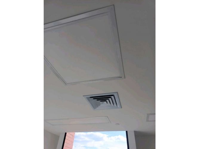 Consultorio en arriendo en San Diego, Medellín, 26 m² · foto 11 de 12
