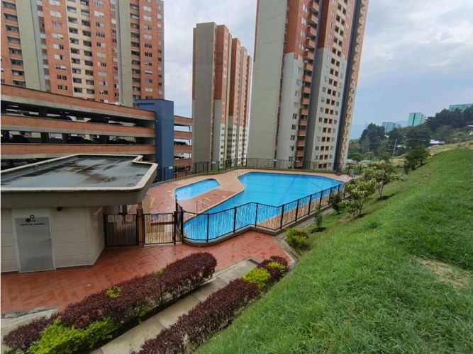 Apartamento de 3 alcobas en venta en Robledo, Medellín, 55 m² · foto 13 de 14