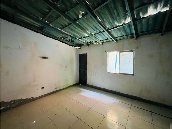 Casa de 6 alcobas en venta en Miraflores, Medellín, 256 m² · foto 12 de 15