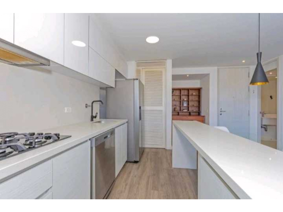 Apartamento en venta en Castropol, Medellín · foto 10 de 24