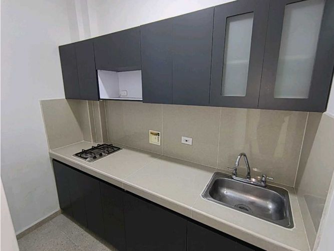 Local en arriendo en Suramericana, Medellín, 180 m² · foto 6 de 10
