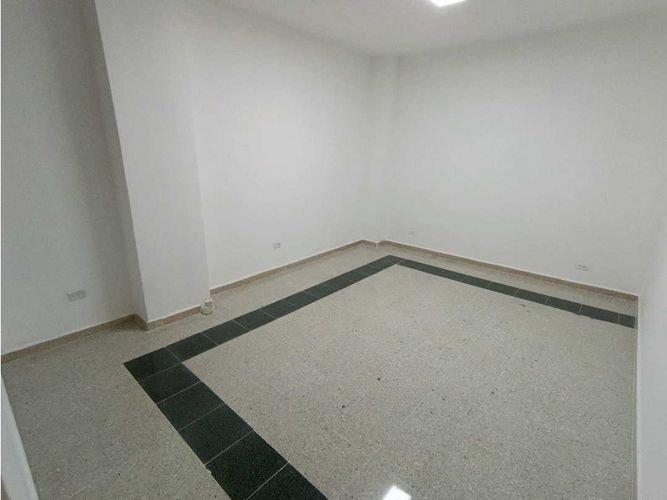 Local en arriendo en Suramericana, Medellín, 180 m² · foto 7 de 10