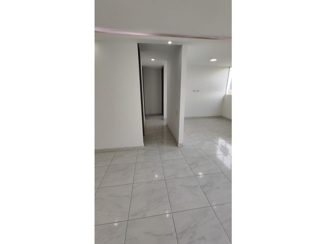 Apartamento de 3 alcobas en venta en Cachipay, Cali, 60 m² · foto 3 de 7