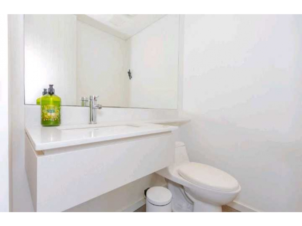 Apartamento en venta en Castropol, Medellín · foto 13 de 24