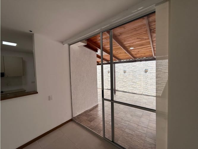 Casa de 3 alcobas en venta en Ciudad Country, Jamundí, 129 m² · foto 6 de 19