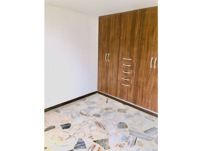 Apartamento de 4 alcobas en venta en El Gran Limonar Cataya, Cali, 108 m² · foto 11 de 14