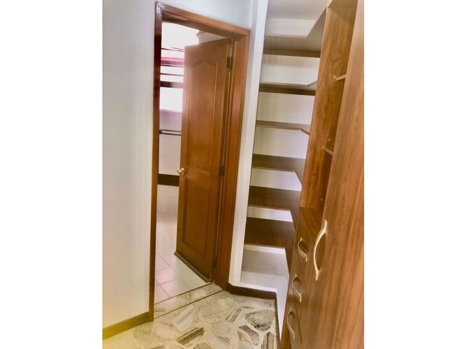 Apartamento de 4 alcobas en venta en El Gran Limonar Cataya, Cali, 108 m² · foto 12 de 14