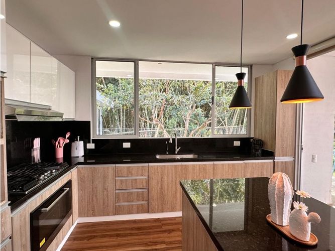 Casa de 3 alcobas en venta en Las Mercedes, Jamundí, 220 m² · foto 6 de 16