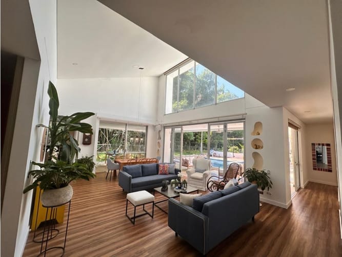 Casa de 3 alcobas en venta en Las Mercedes, Jamundí, 220 m² · foto 7 de 16
