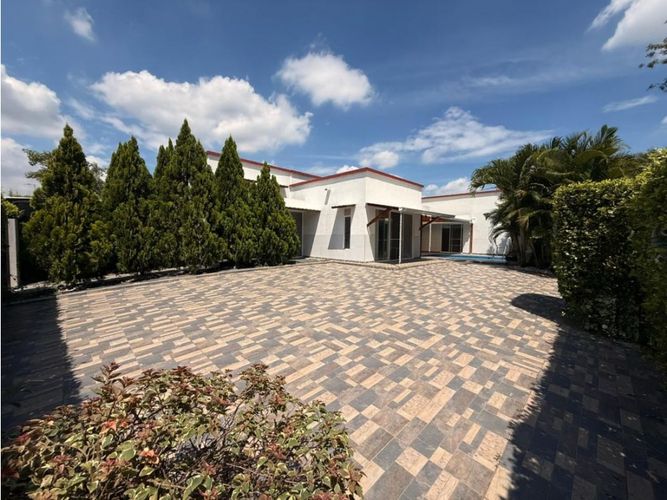 Casa de 4 alcobas en venta en La Morada, Jamundí, 250 m² · foto 9 de 19