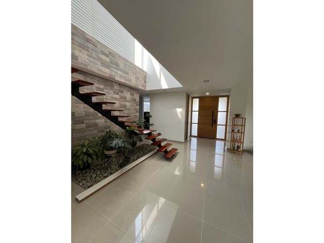 Casa de 4 alcobas en venta en La Morada, Jamundí, 180 m² · foto 2 de 16