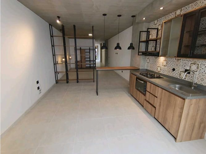 Apartaestudio en venta en Laureles, Medellín, 90 m² · foto 2 de 9