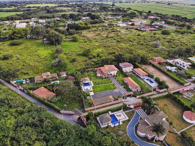 Casa de 7 alcobas en venta en Santa Elena, Cali, 300 m² · foto 15 de 24