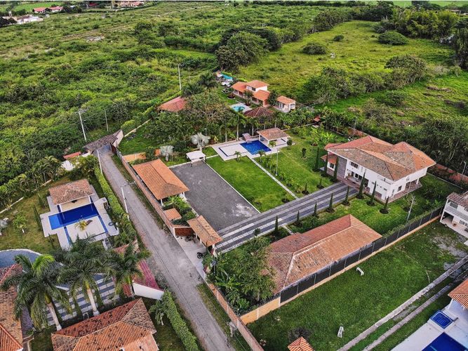 Casa de 7 alcobas en venta en Santa Elena, Cali, 300 m² · foto 17 de 24