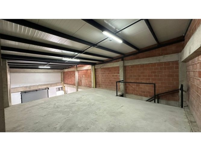 Local en venta en Alameda, Cali, 130 m² · foto 7 de 8