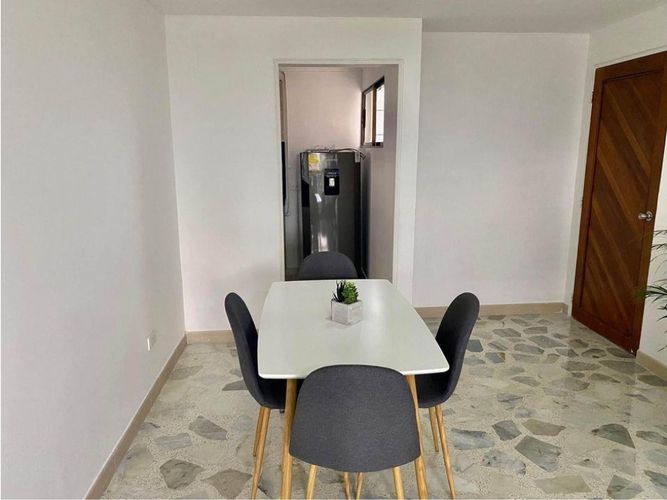 Apartamento de 3 alcobas en venta en Mayapan Las Vegas, Cali, 78 m² · foto 2 de 8