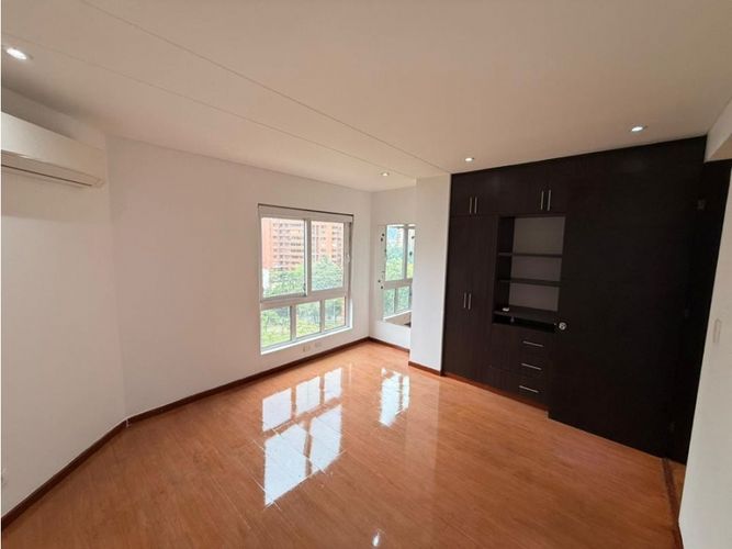 Apartamento de 4 alcobas en venta en Normandia, Cali, 192 m² · foto 5 de 20