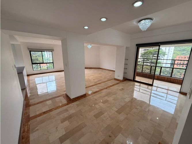 Apartamento de 4 alcobas en venta en Normandia, Cali, 192 m² · foto 9 de 20