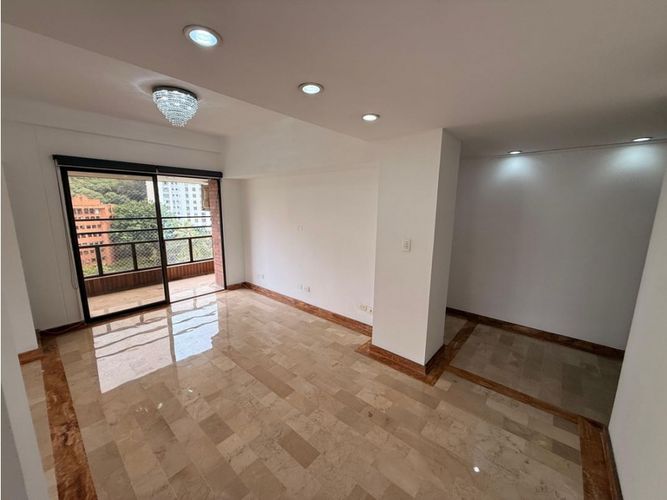 Apartamento de 4 alcobas en venta en Normandia, Cali, 192 m² · foto 11 de 20