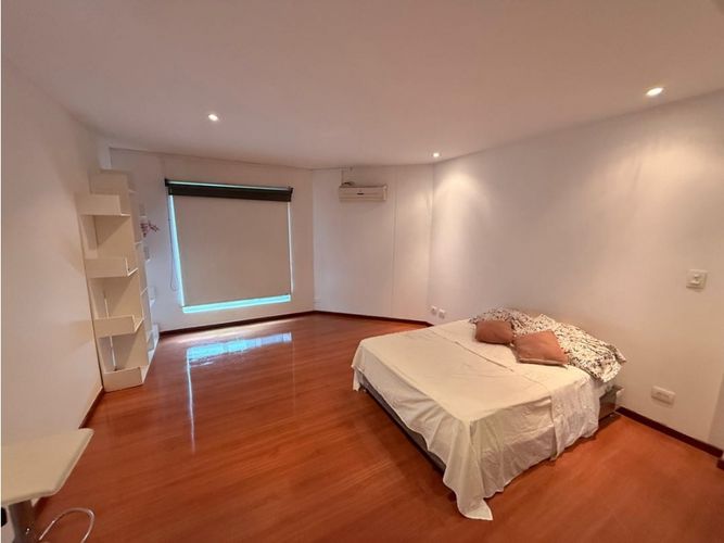 Apartamento de 4 alcobas en venta en Normandia, Cali, 192 m² · foto 12 de 20