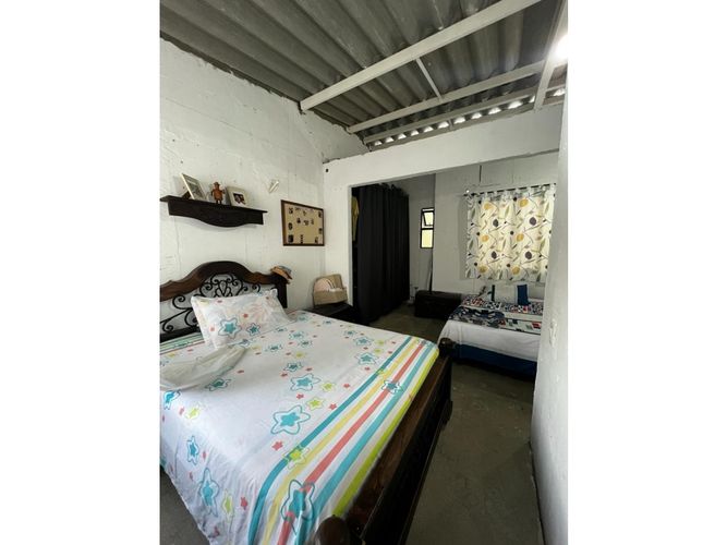 Apartamento de 2 alcobas en venta en Parque Natura, Jamundí, 52 m² · foto 2 de 13