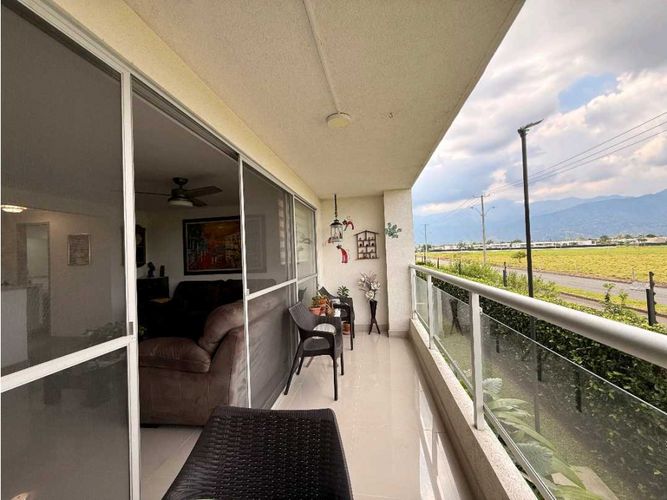 Apartamento de 3 alcobas en venta en Alfaguara, Jamundí, 119 m² · foto 3 de 16