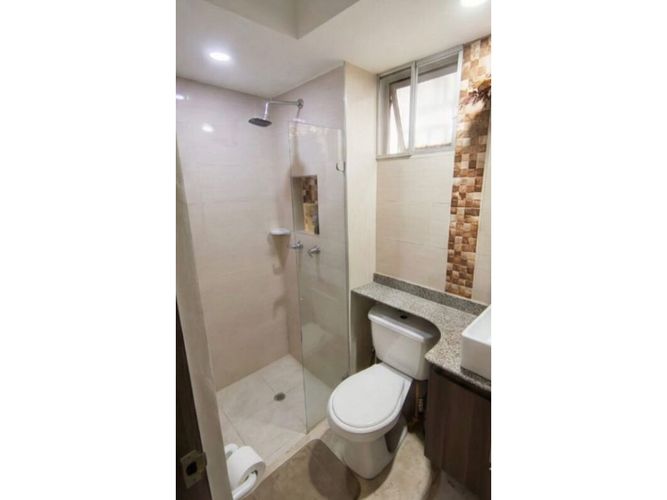 Apartamento de 3 alcobas en venta en Cr. Los Naranjos, Jamundí, 60 m² · foto 6 de 9