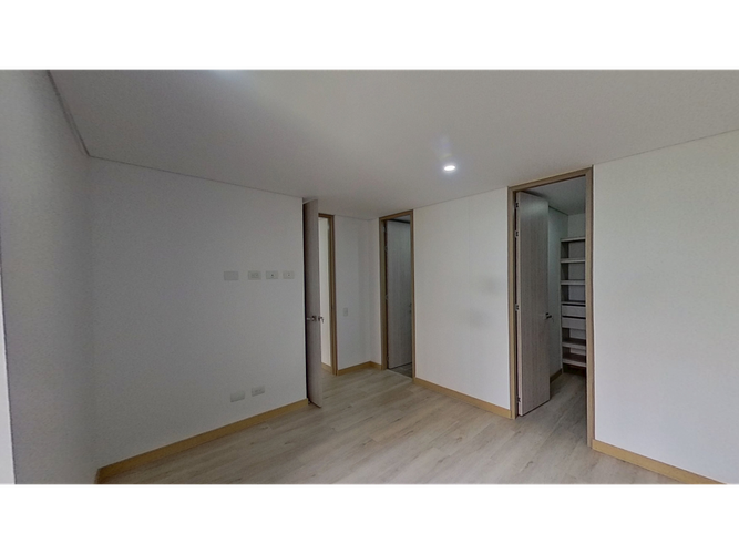 Apartamento de 2 alcobas en venta en Loma De Las Brujas, Envigado, 80 m² · foto 5 de 15