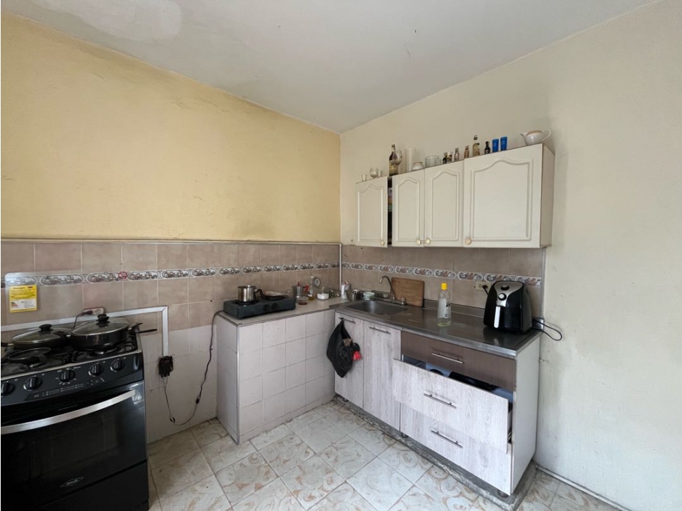 Apartamento en venta en Prado, Medellín · foto 3 de 13