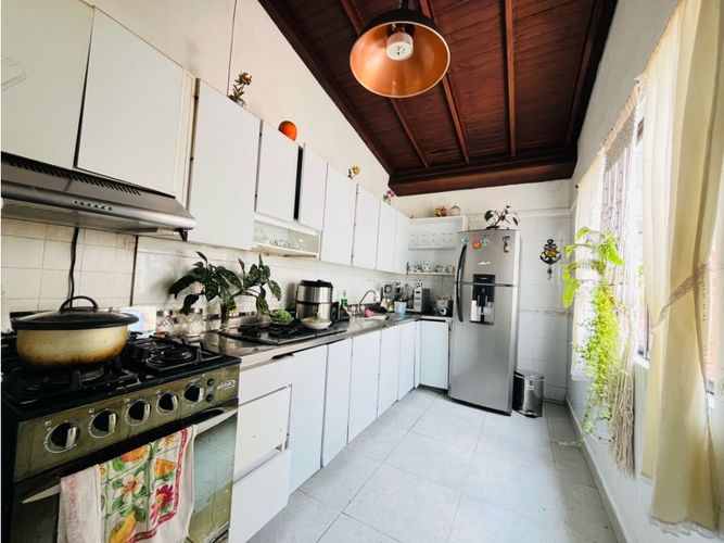 Casa de 5 alcobas en venta en San Joaquin, Medellín, 162 m² · foto 3 de 12