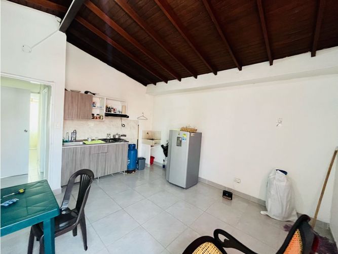 Casa de 5 alcobas en venta en San Joaquin, Medellín, 162 m² · foto 4 de 12