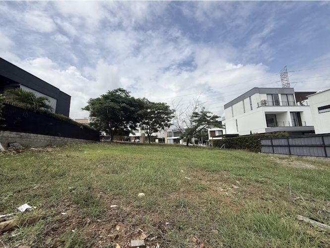 Lote en venta en Pance, Cali, 931 m² · foto 11 de 12