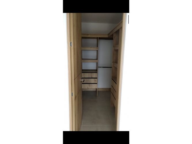 Apartamento en venta en Valle Del Lili, Cali, 99 m² · foto 8 de 11