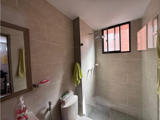 Apartamento de 2 alcobas en venta en El Ingenio, Cali, 95 m² · foto 14 de 19