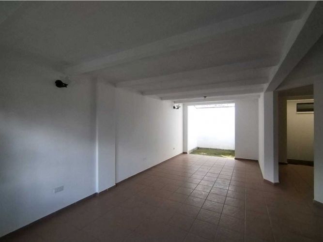 Casa de 3 alcobas en venta en Riveras Del Rosario, Jamundí, 110 m² · foto 2 de 14
