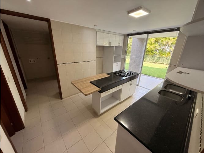 Casa de 3 alcobas en venta en Pance, Cali, 266 m² · foto 2 de 23