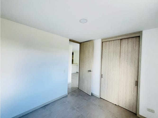 Apartamento de 2 alcobas en venta en El Carmen, El Retiro, 70 m² · foto 9 de 16