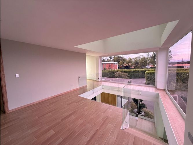 Casa de 4 alcobas en venta en La Morada, Jamundí, 280 m² · foto 7 de 16