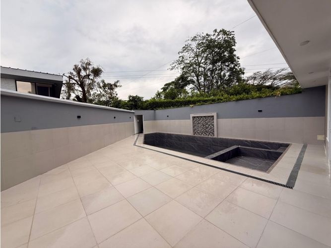 Casa de 4 alcobas en venta en La Morada, Jamundí, 280 m² · foto 9 de 16