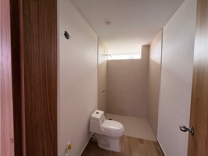 Casa de 4 alcobas en venta en La Morada, Jamundí, 280 m² · foto 10 de 16
