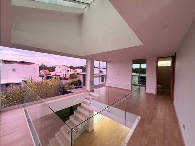Casa de 4 alcobas en venta en La Morada, Jamundí, 280 m² · foto 11 de 16