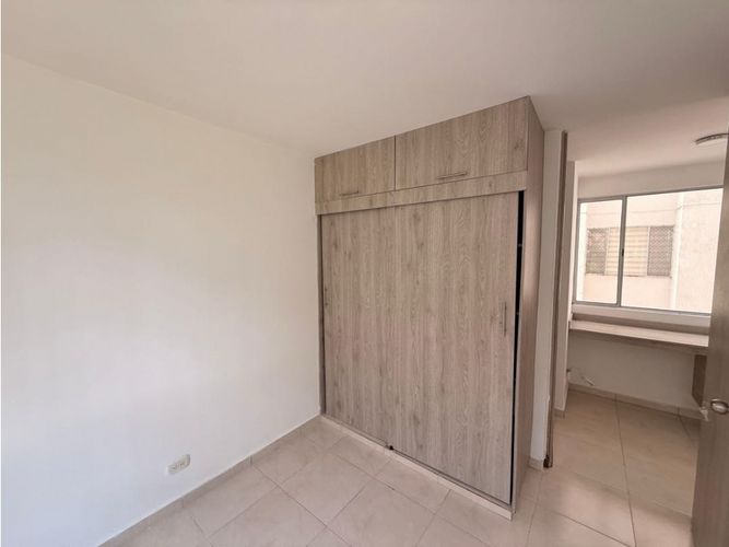 Apartamento de 3 alcobas en venta en Cr. Los Naranjos, Jamundí, 63 m² · foto 11 de 11
