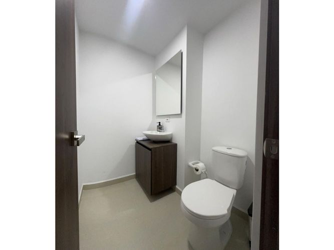 Apartamento de 1 alcoba en venta en San Javier No.1, Medellín, 51 m² · foto 5 de 9
