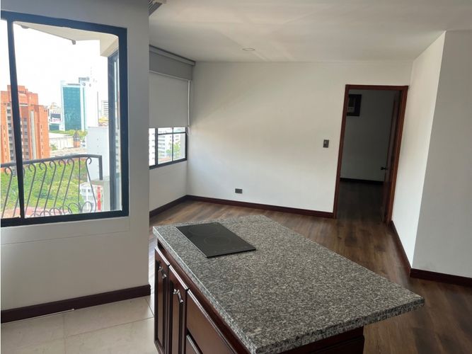 Apartaestudio en venta en Juanambu, Cali, 58 m² · foto 3 de 9