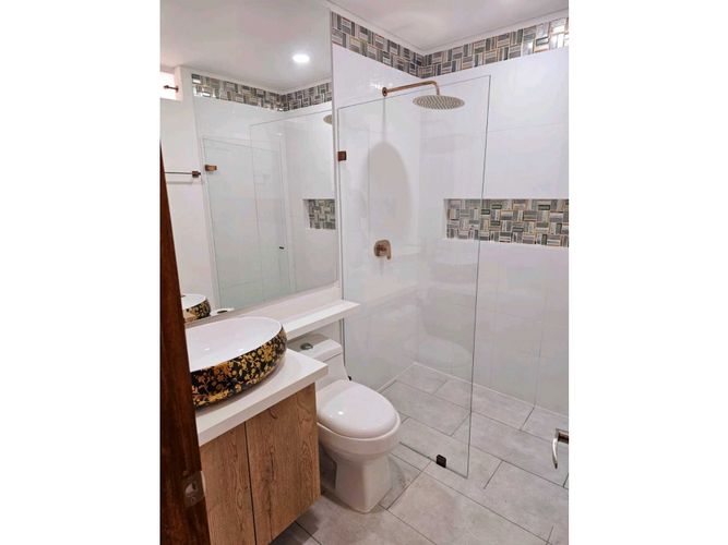 Casa de 4 alcobas en venta en Belchite, Rionegro, 240 m² · foto 6 de 18