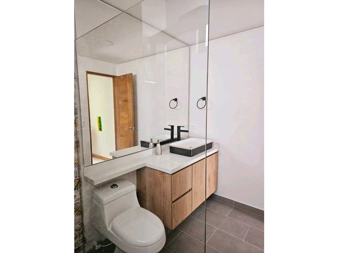 Casa de 4 alcobas en venta en Belchite, Rionegro, 240 m² · foto 14 de 18