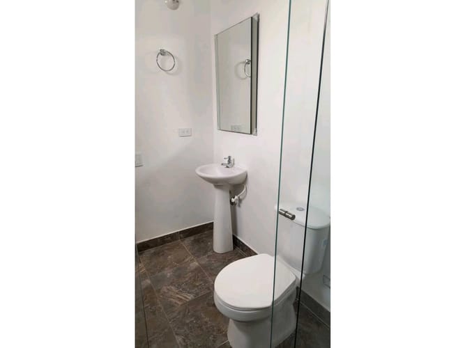 Apartamento de 3 alcobas en venta en Camargo, El Carmen de Viboral, 90 m² · foto 2 de 5
