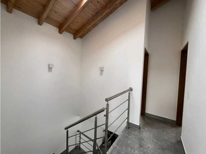 Casa de 4 alcobas en venta en Lomitas, La Ceja, 140 m² · foto 6 de 14