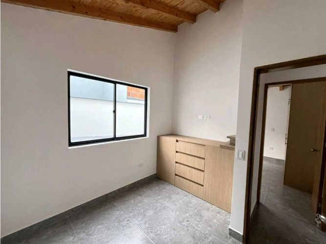 Casa de 4 alcobas en venta en Lomitas, La Ceja, 140 m² · foto 11 de 14