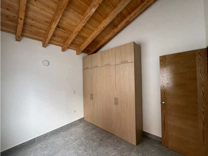 Casa de 4 alcobas en venta en Lomitas, La Ceja, 140 m² · foto 12 de 14